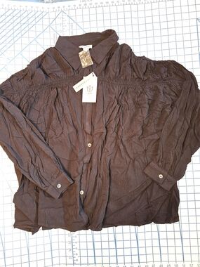 ANDRÉE BY UNIT Black Button-Front Top